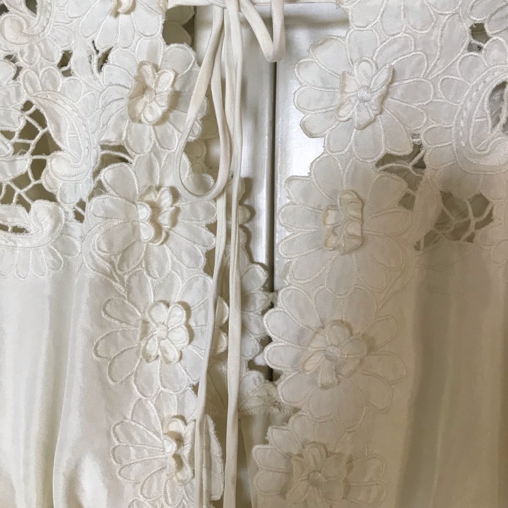 BCBGMaxAzria 100% silk Runway Boho Wedding Cream Floral Lace V-Neck dress M - Picture 7 of 15